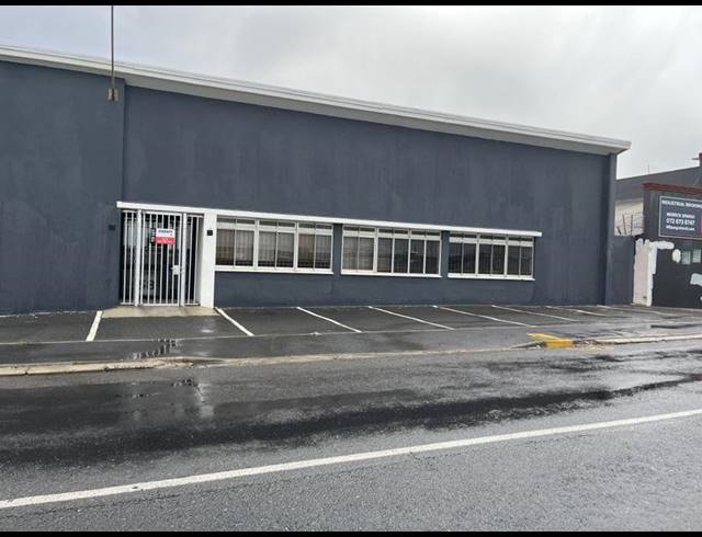 INDUSTRIAL PROPERTY TO RENT IN PAARDEN EILAND